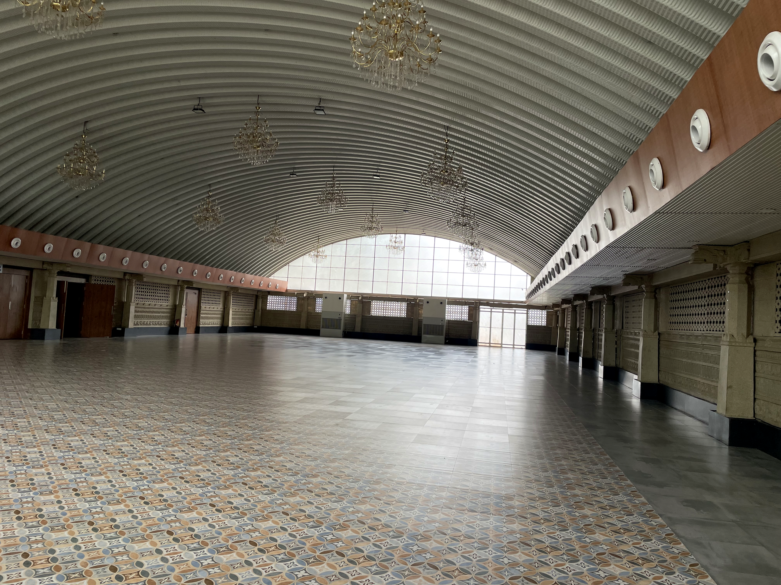 Completed long-span hall from the Arch Roof project portfolio